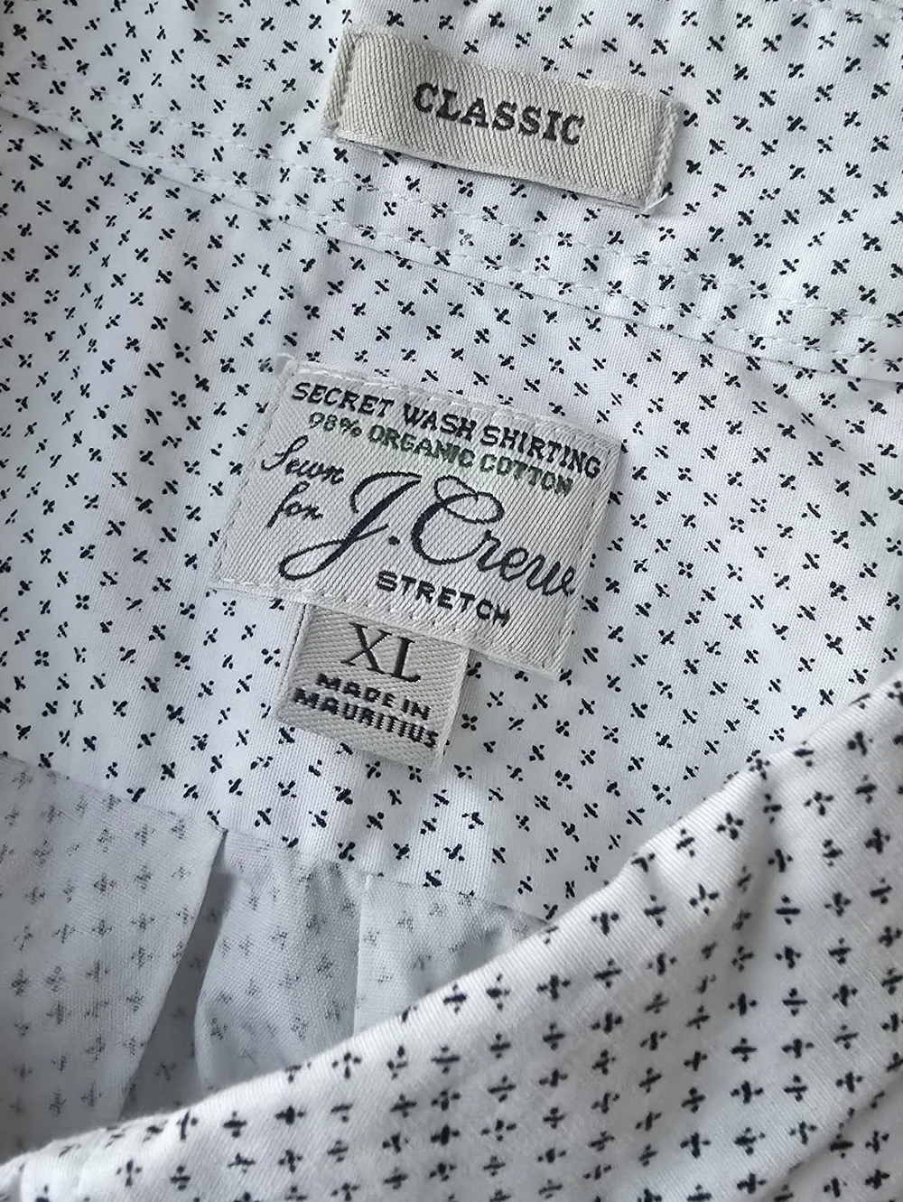 J.Crew Short-sleeve stretch Secret Wash cotton poplin shirt in mini cross print
